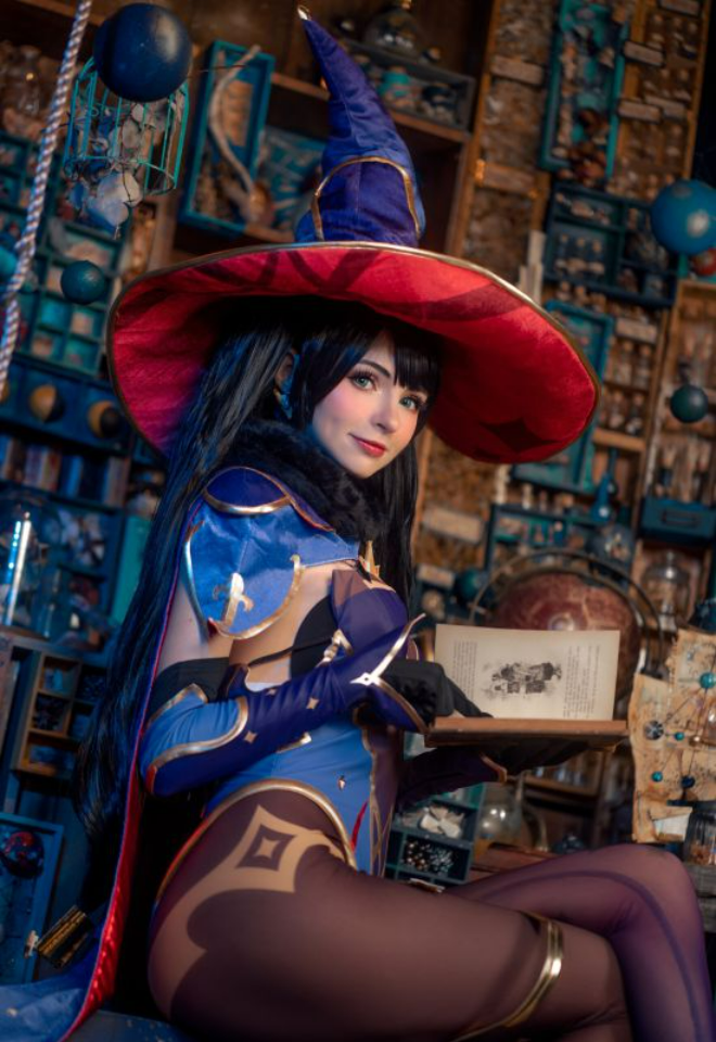 Cosplay pictures: Irish girl cos "Genshin Impact" rabbit girl Mona, so sexy