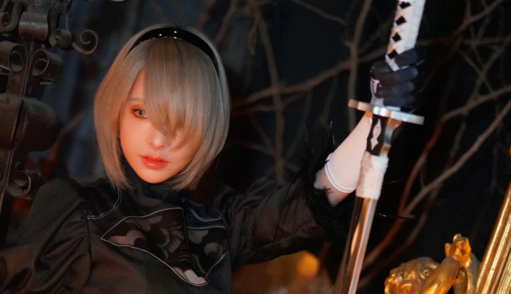 Japanese actress Kana Momonogi cos “NieR” 2B sexy and attractive