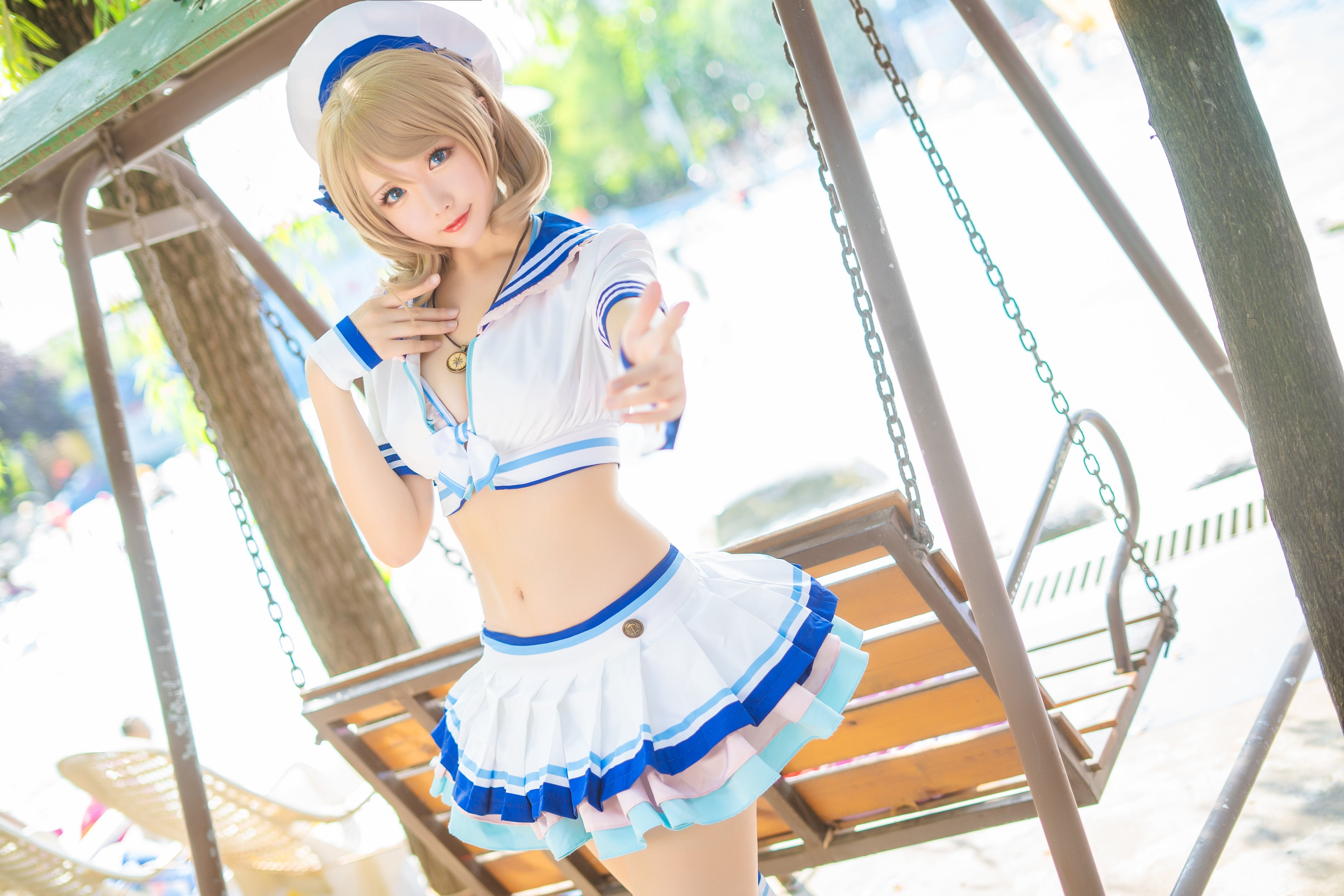 Summer Cosplay Travel Guide: Head to the Pool Date and Freeze Water-Side Romance
