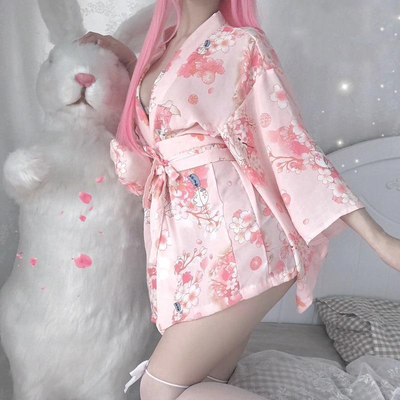 Kirschblüten-Kimono